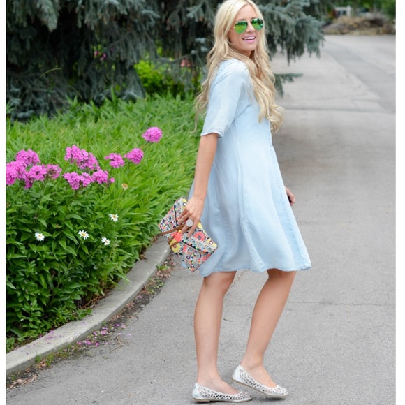 Anthro LA VIE Sam & Lavi Chambray Dress - Picture 4 of 6